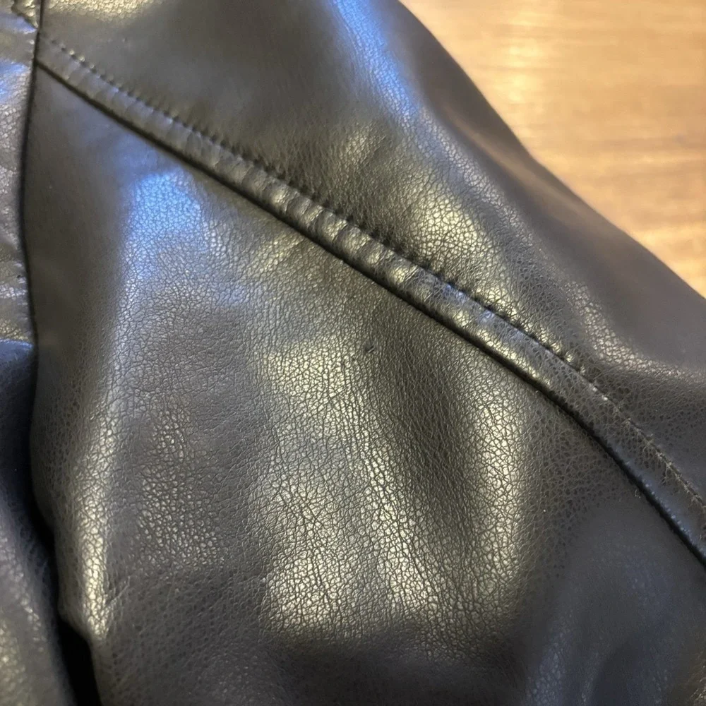 Robert Graham SAMPLE Bomber Jacket Men's M Black Faux Leather Fall 2024 RGF24R19